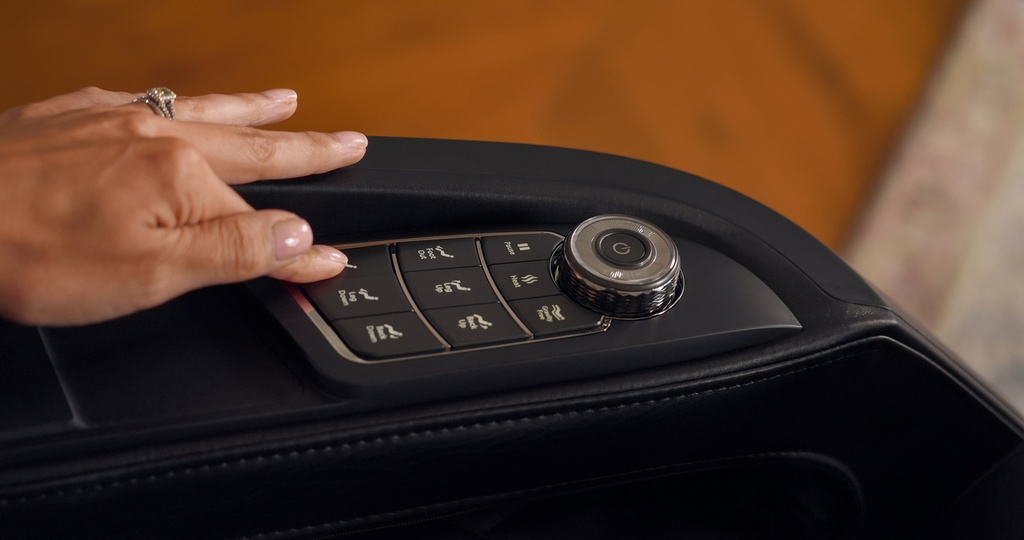 JPRO704XR™️ Massage Chair